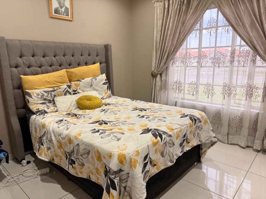 3 Bedroom Property for Sale in Waterkloof East North West